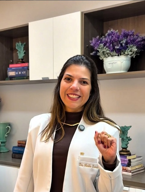 Dra. Natalia, ginecologia e obstetrícia